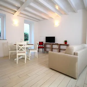 Appartamento Lakefront Cadorna - Affitti Brevi Italia, Lecco